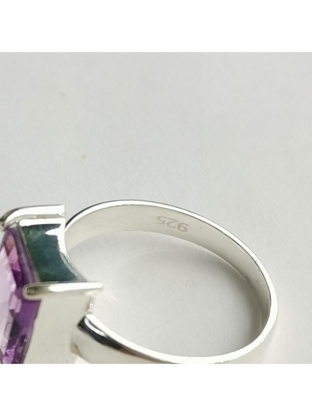 Amethyst ring in Sterling Silver Size 9 ๐ - Picture 5 of 11
